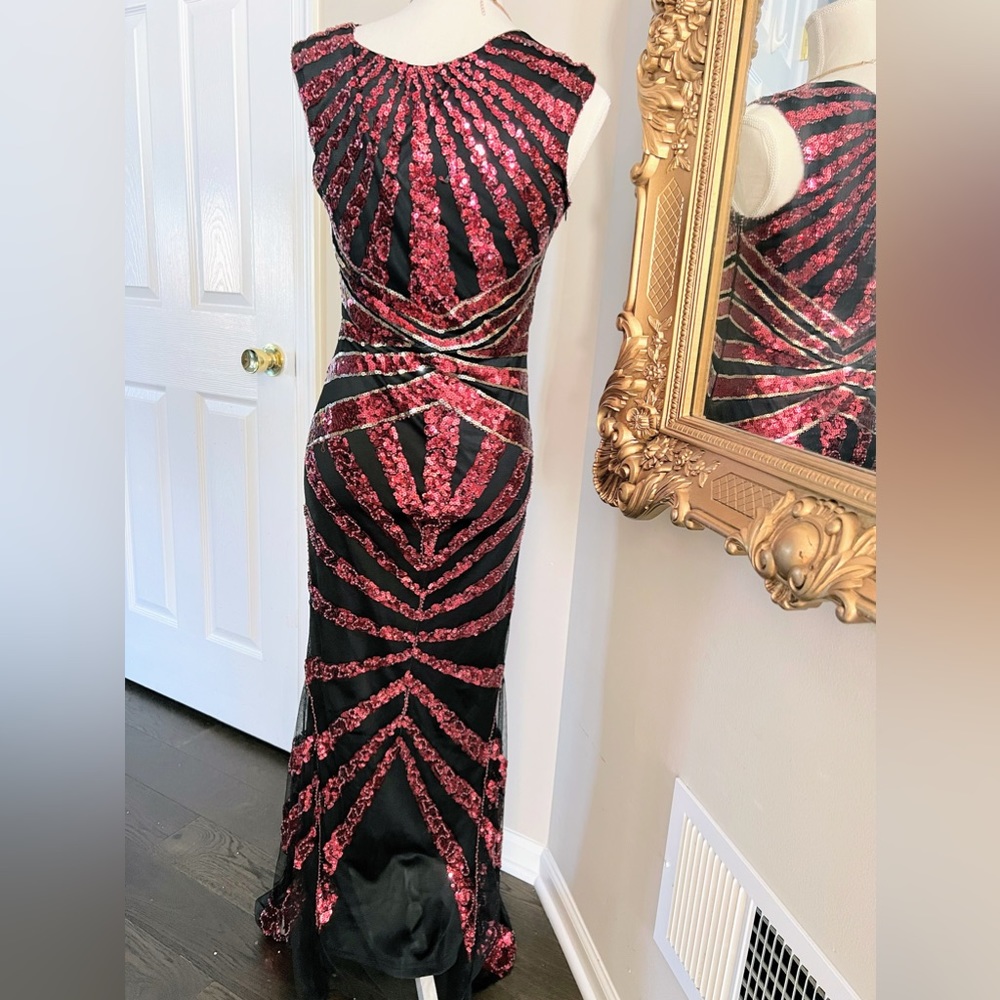 Red And Black Gatsby 1920s Style Sequined Gown Si… - image 5